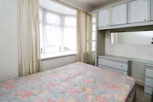 UPPER PARK ROAD- click for photo gallery